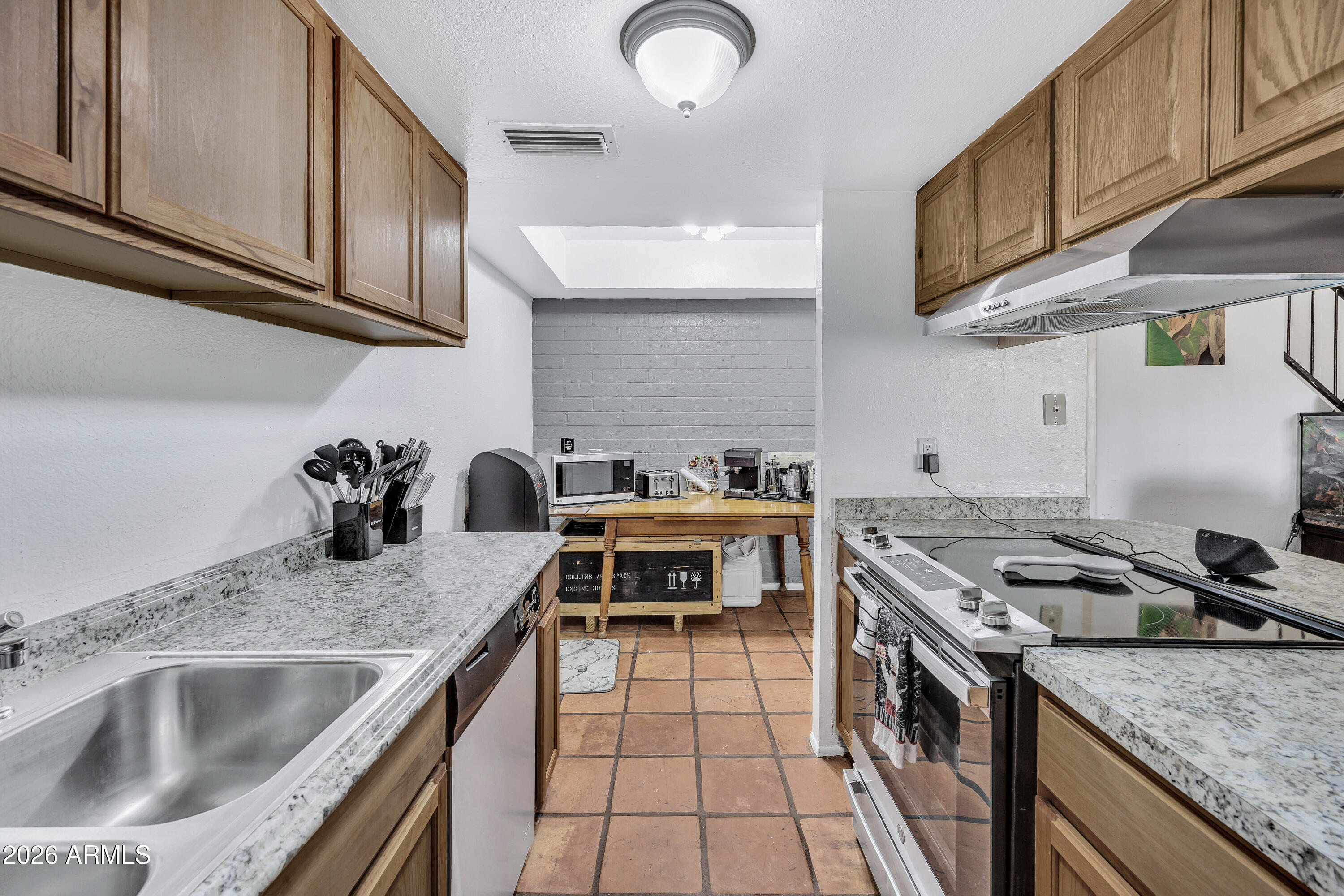 HALLCRAFT VILLAS EAST CONDOMINIUM - Residential