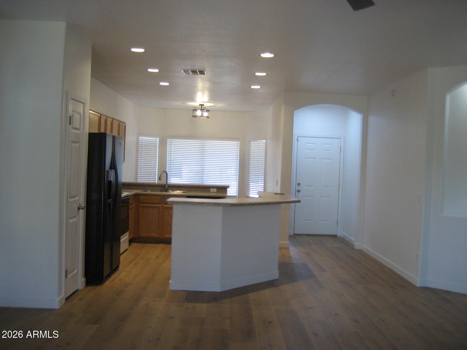 3771 E THUNDERHEART Trail