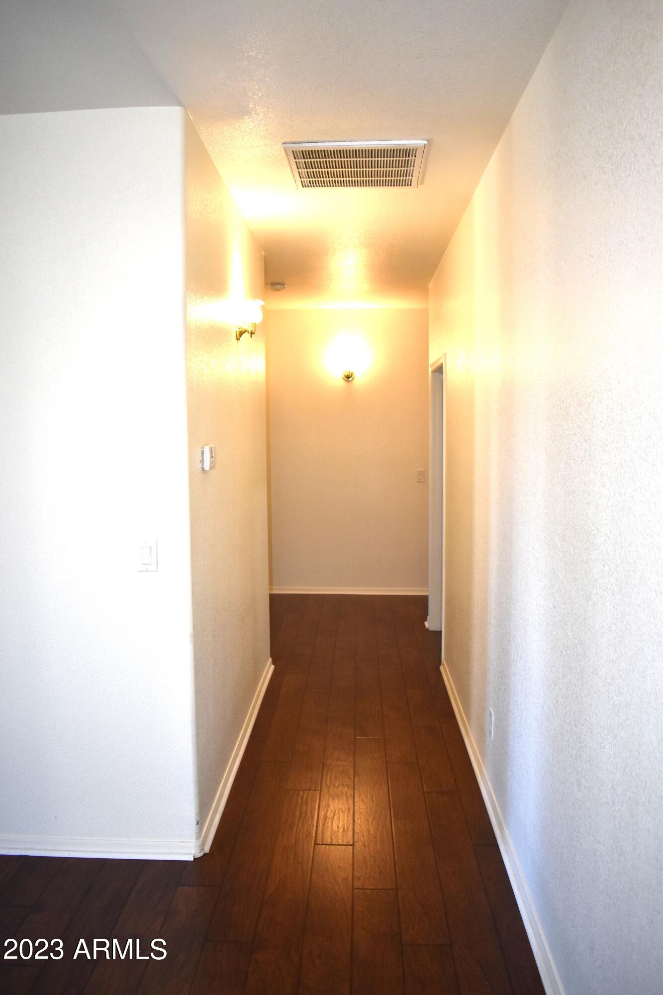 Via Del Rio - Residential