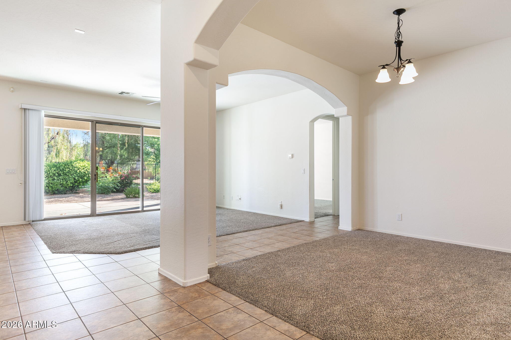 2230 W Calle Del Sol --