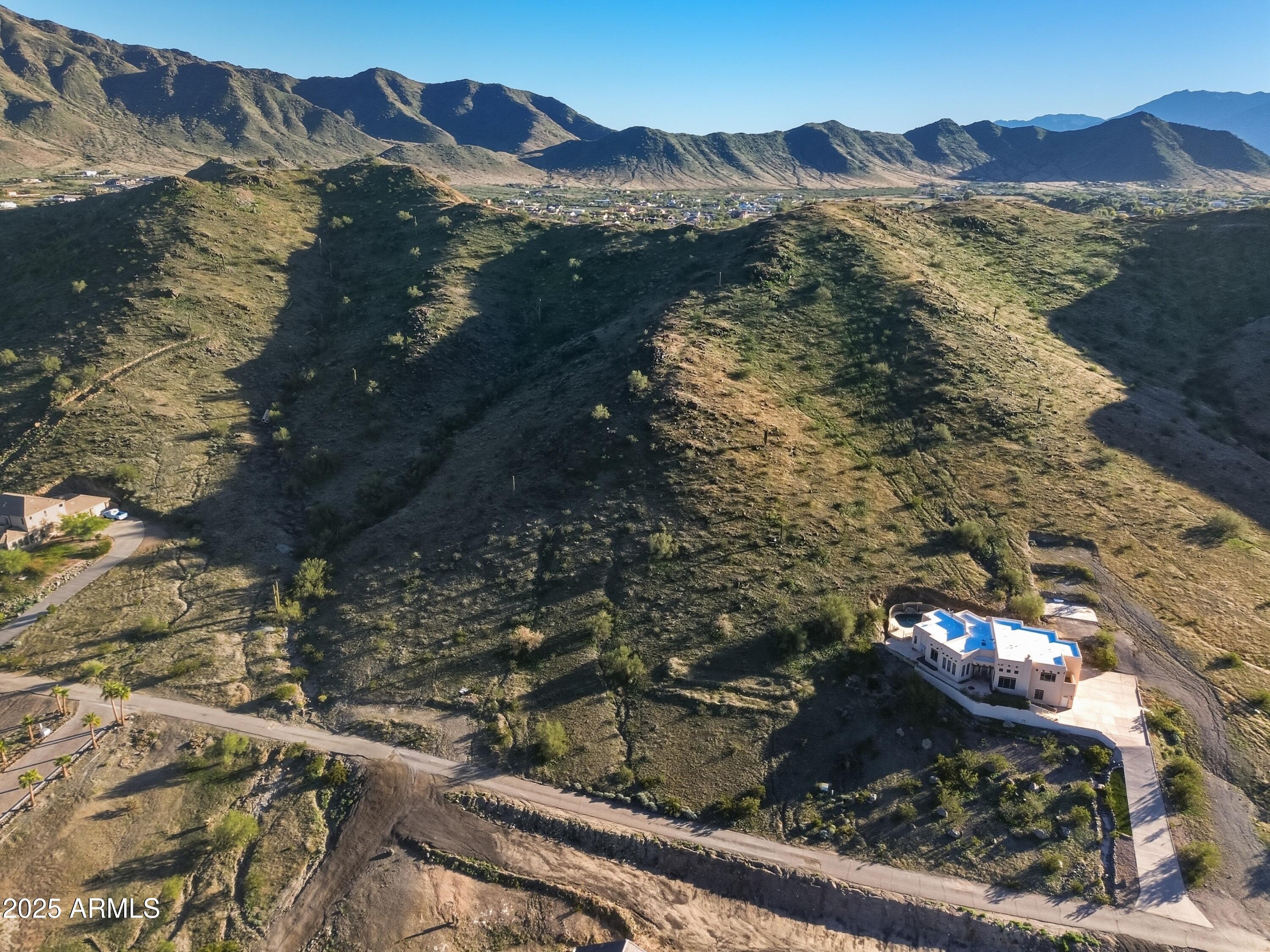 2524 S EL PARADISO Lane -