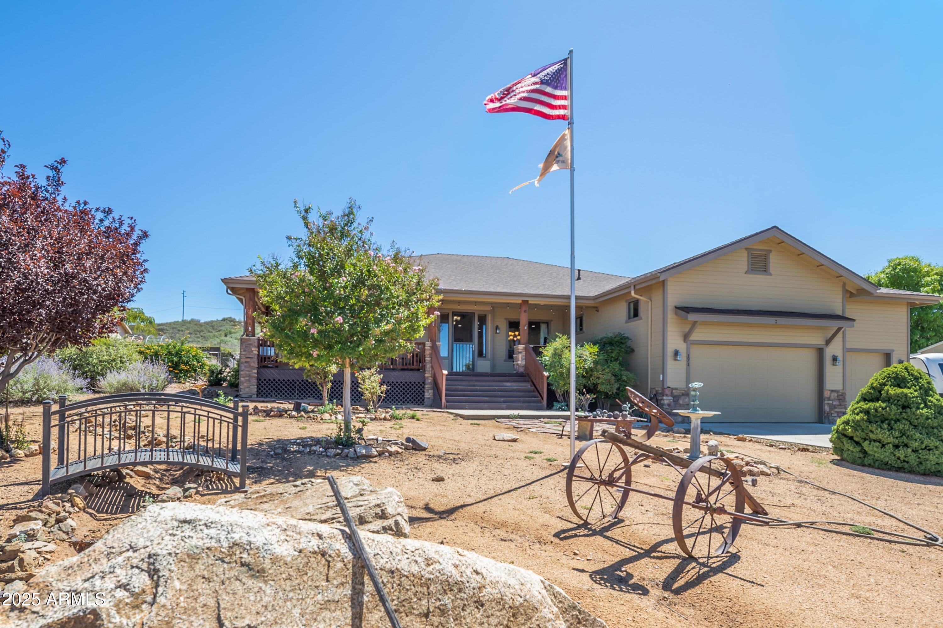 171 S ENCHANTED Road