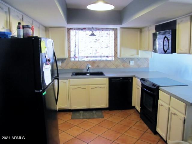 VISTA VILLAGE UNIT 3 - Residential