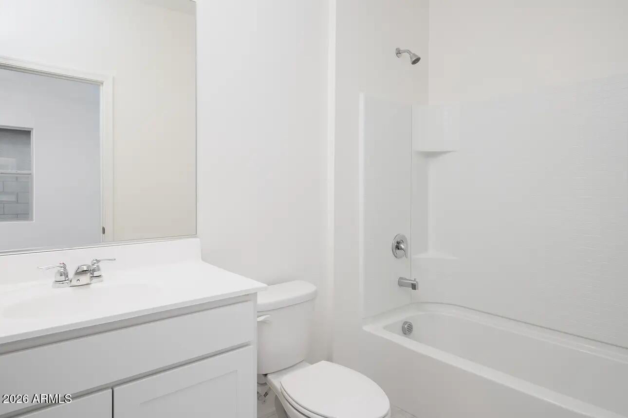 Properties 4 35311 W SANTA CLARA Avenue