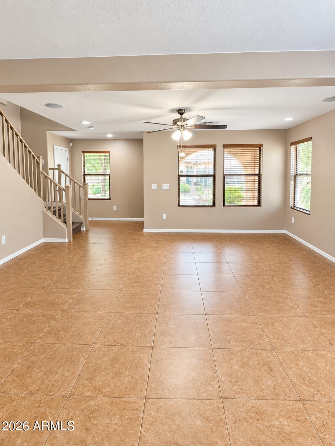 3903 E JASPER Drive