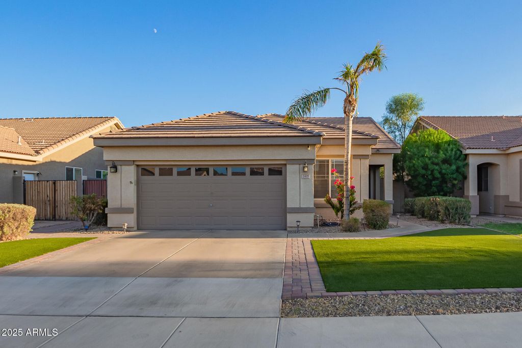Photo of 1405 W Musket Way, Chandler, AZ 85286 (MLS # 6927132)