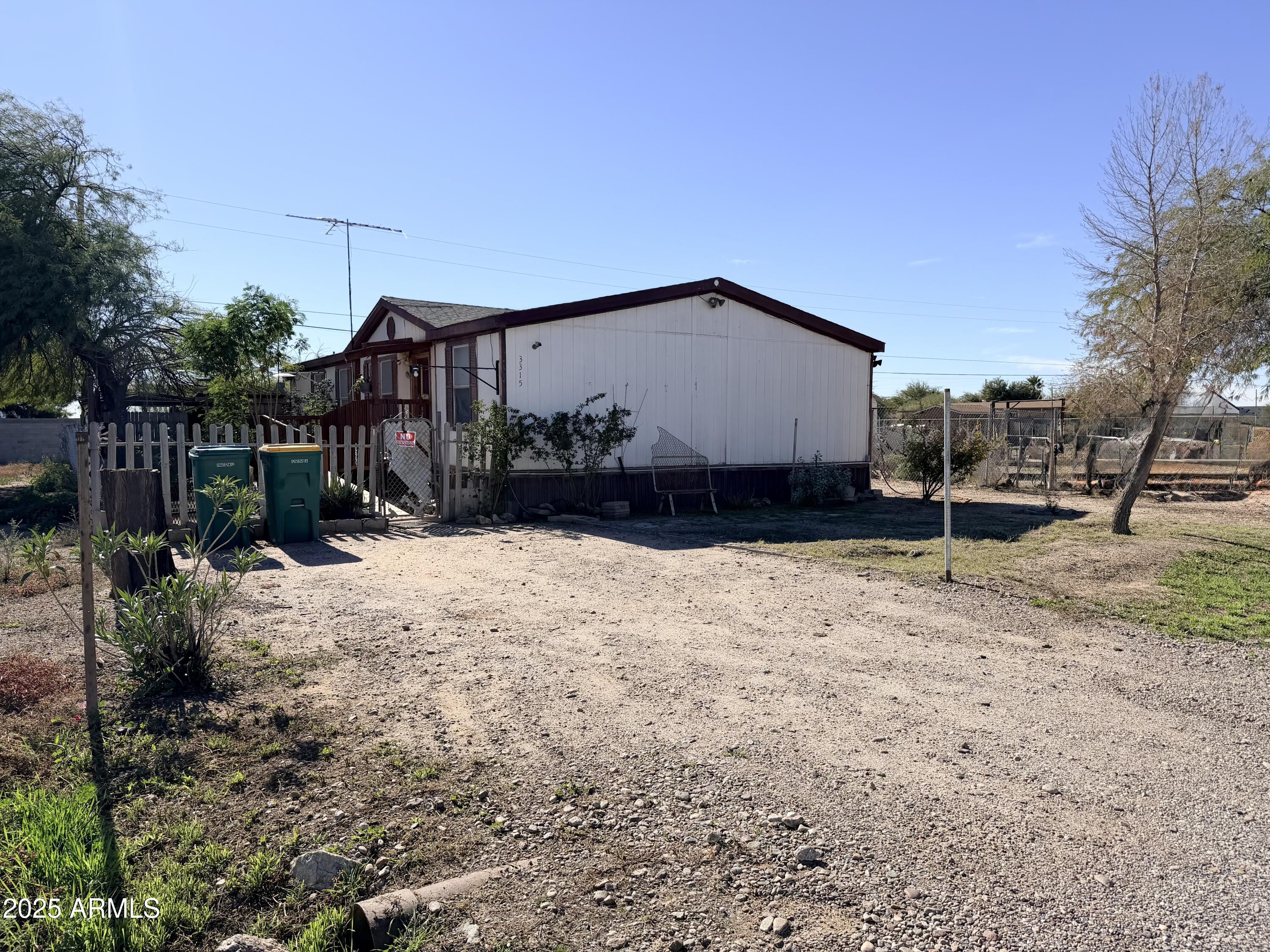 3315 W TRONA Drive