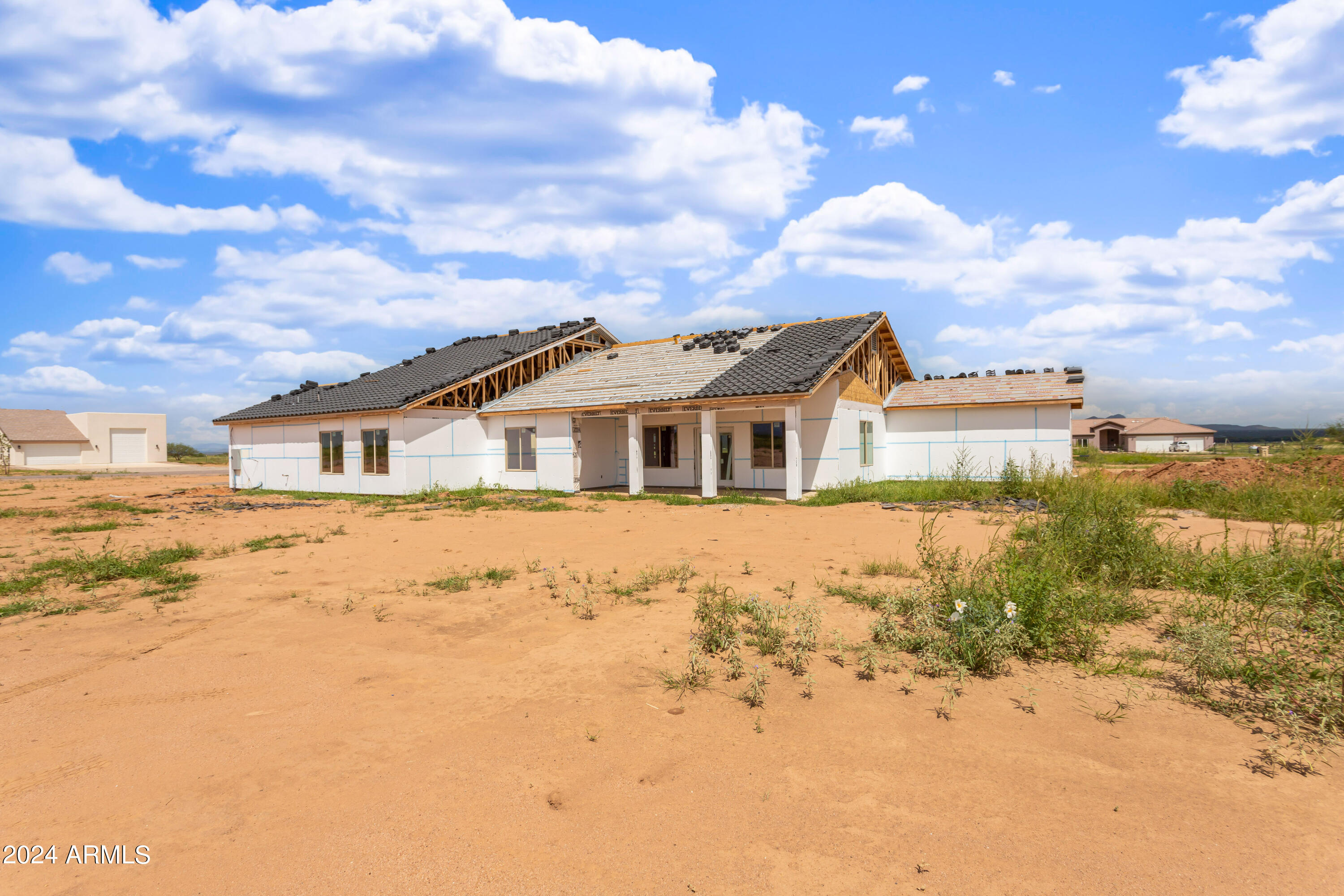 RANCHO ARIZONA - Residential
