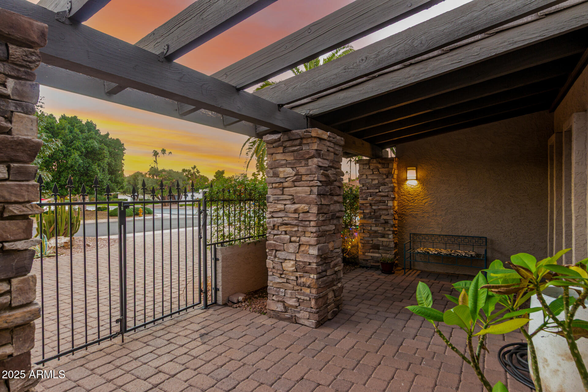 14609 N INTERLACKEN Drive