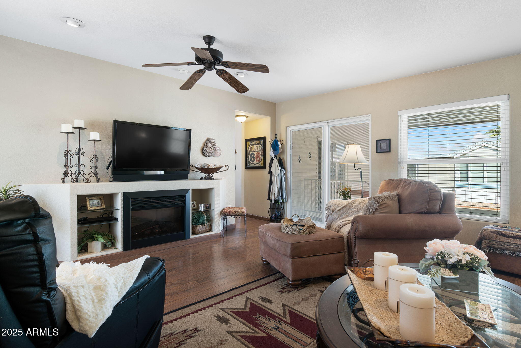 111 S GREENFIELD Road 588