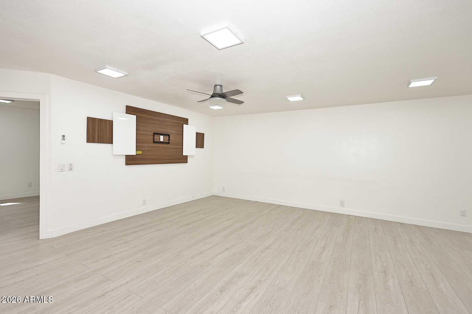 8140 E DEL JOYA Drive