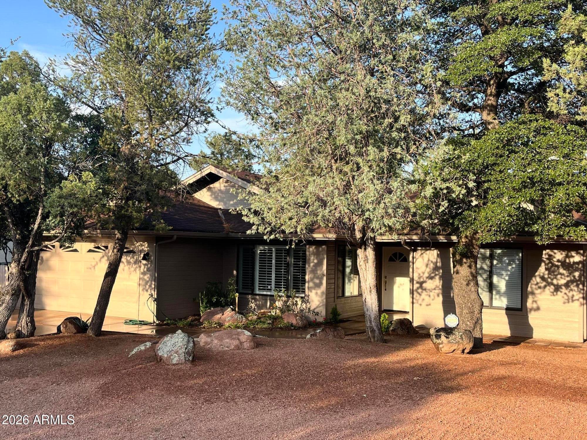 305 N TRAILWOOD Road