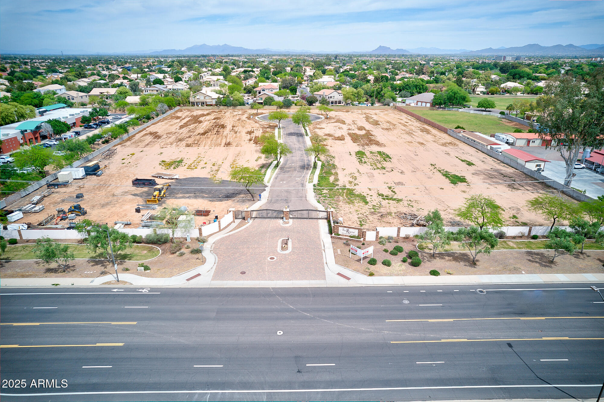 884 N POINCIANA Court 5