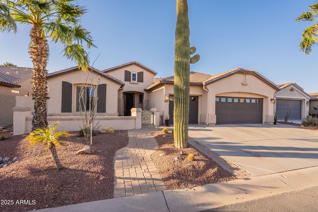 Photo of 4756 W Nogales Way, Eloy, AZ 85131 (MLS # 6931738)