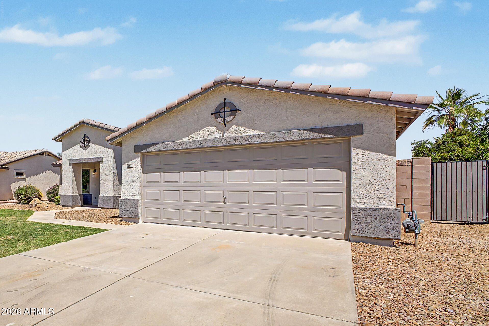 2554 E MORGAN Court