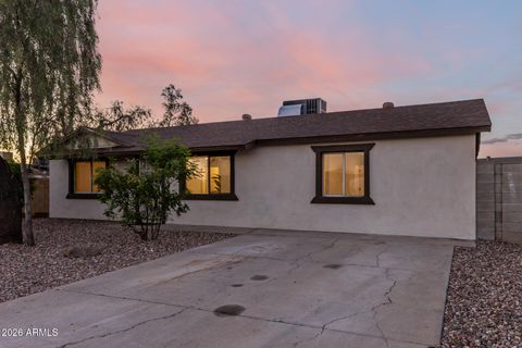 Property photo of 8226 W Meadowbrook Avenue, Phoenix, AZ 85033