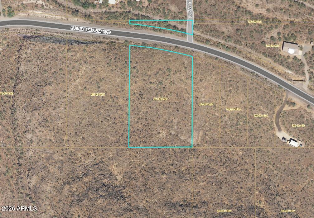 7xx E Circle Mountain Road -