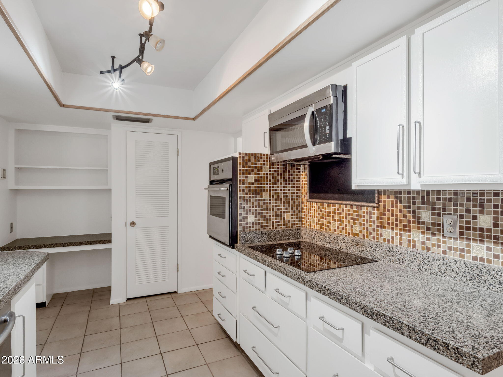 11070 W PLEASANT VALLEY Road