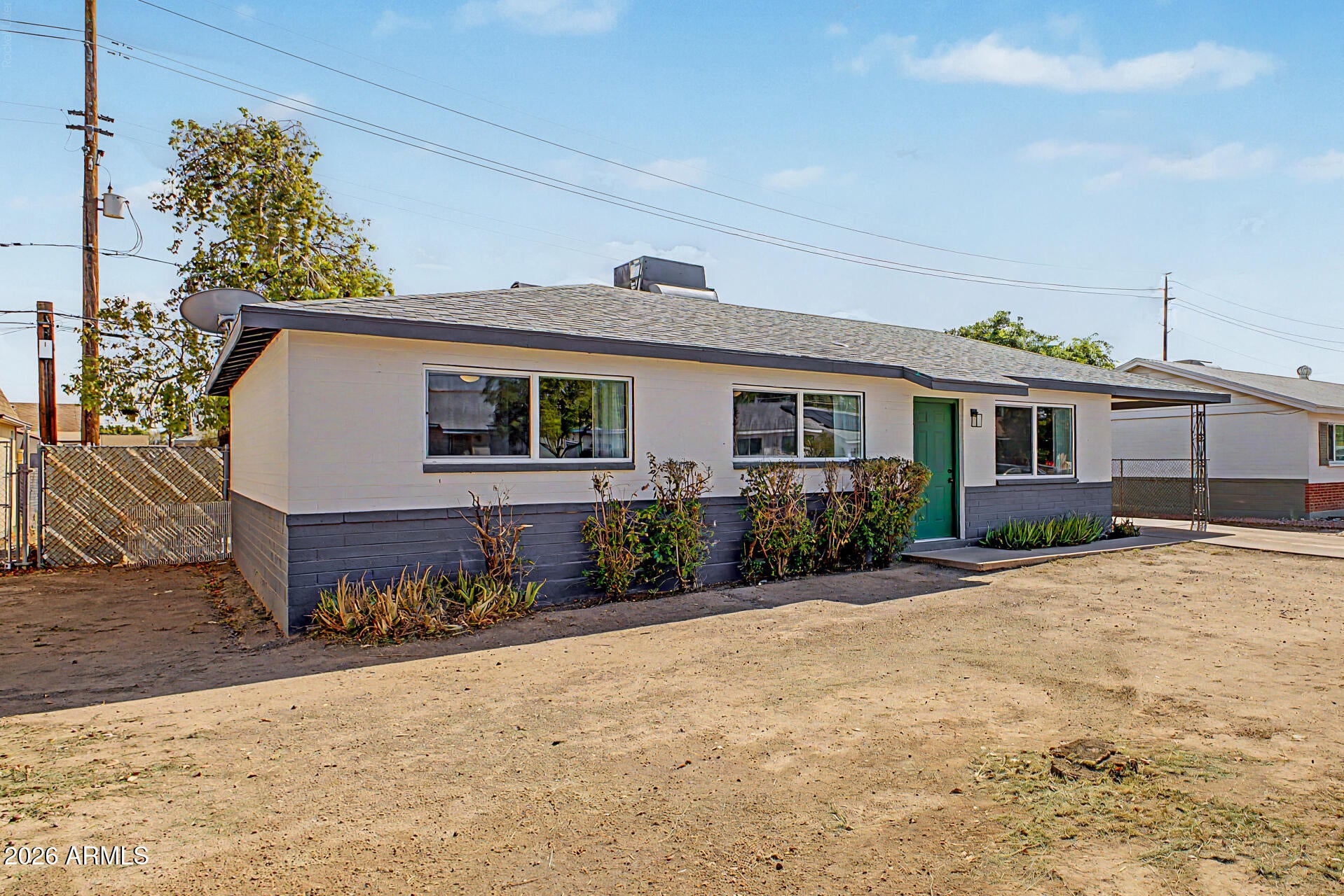 3123 W WINDROSE Drive