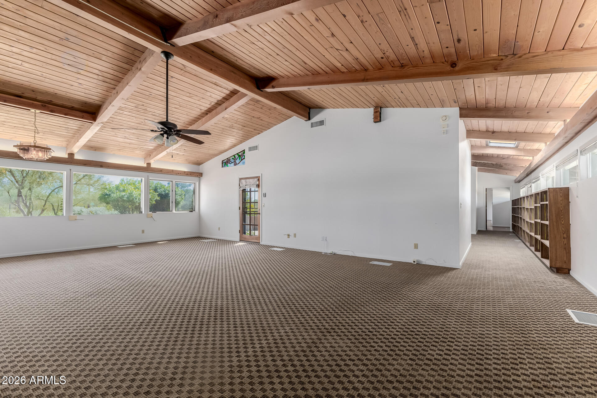 6140 E Peak View Road