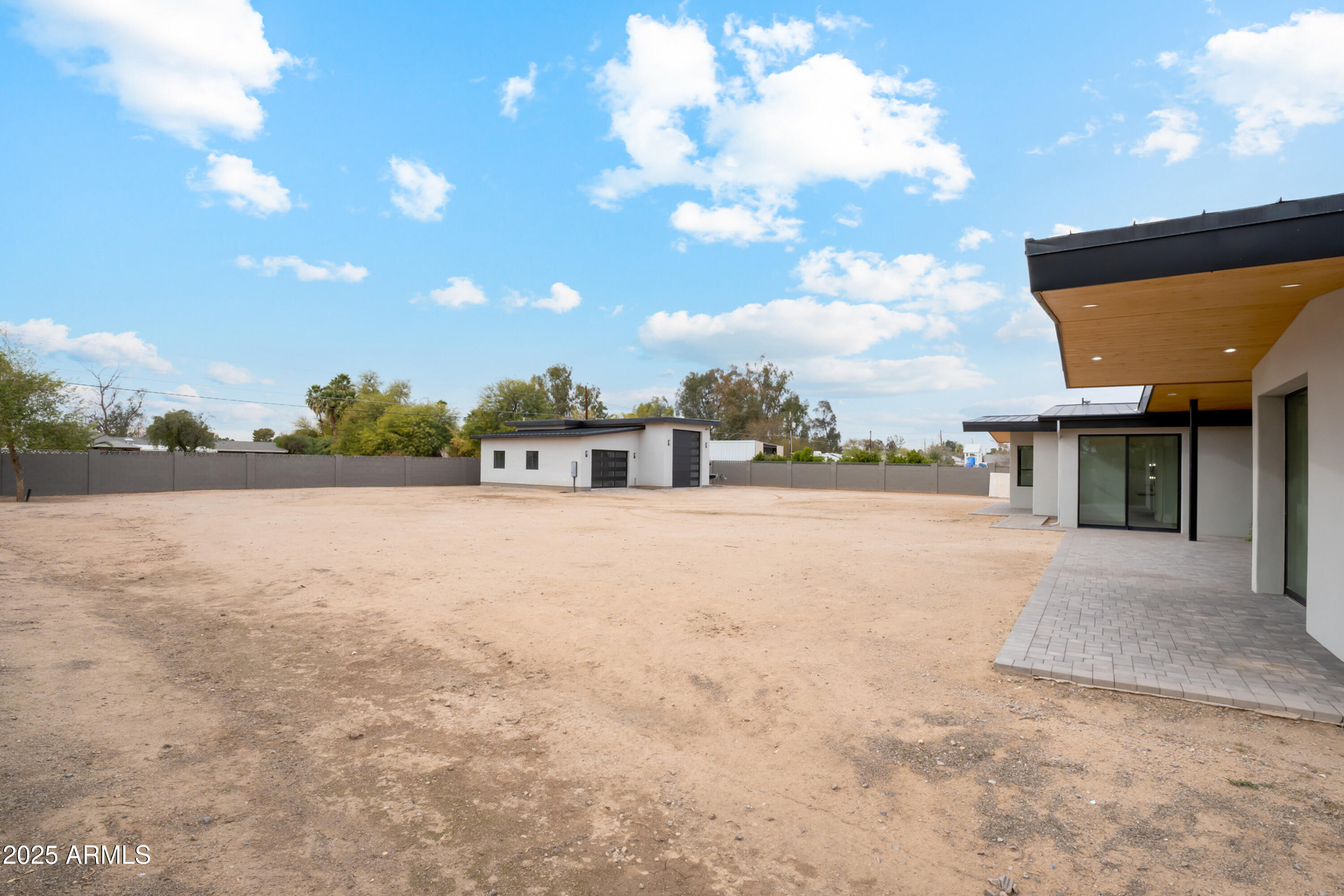 DESERT ESTATES 4 - Residential