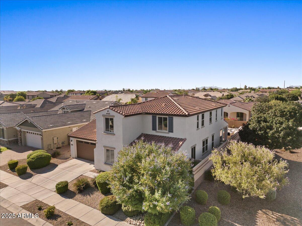 19718 E PEARTREE Lane