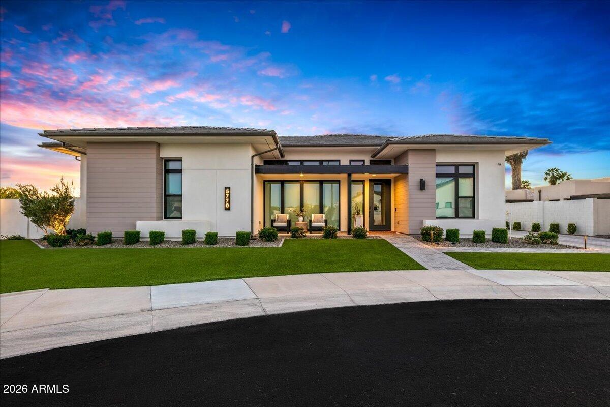 5770 S LOBACK Lane