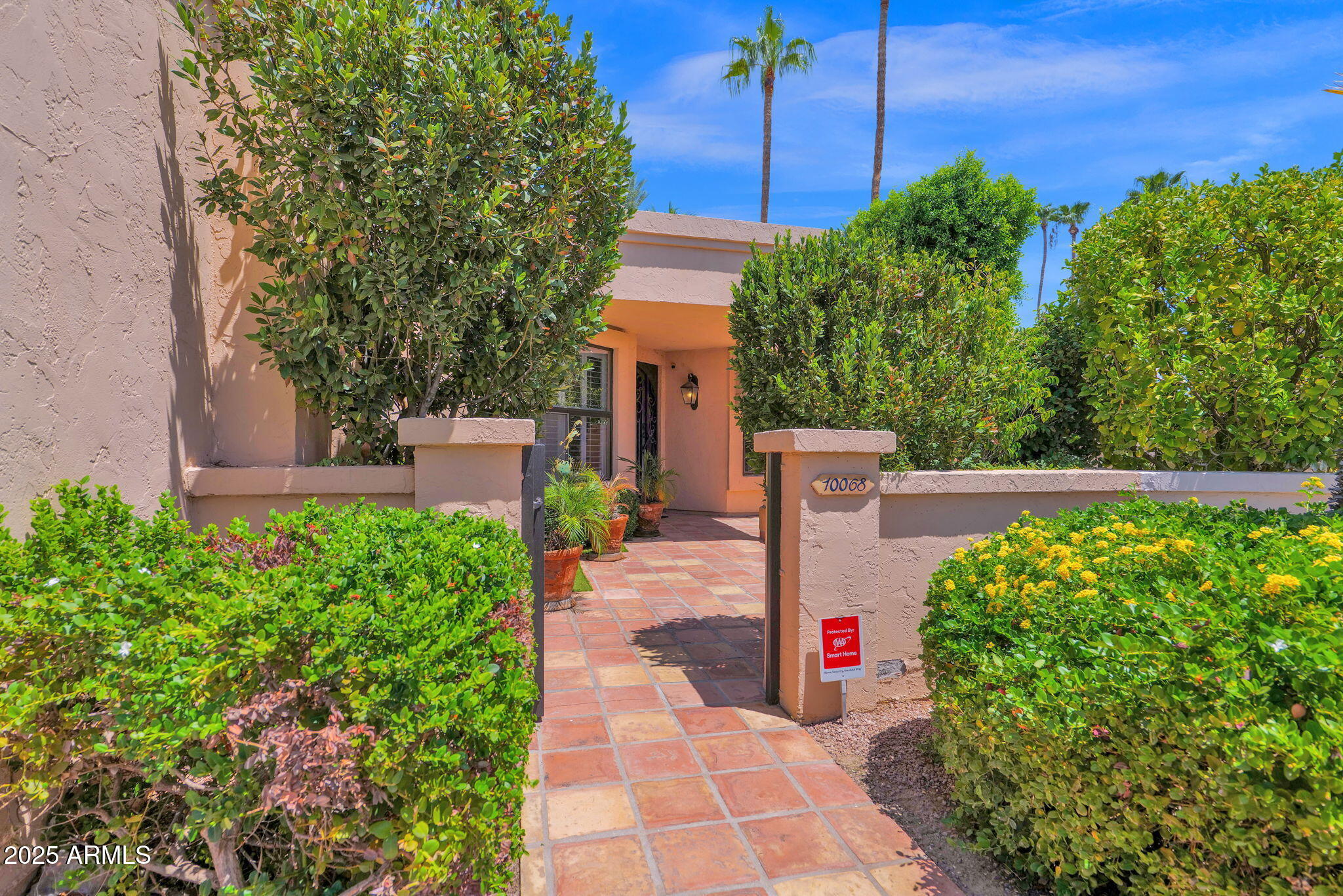 10068 E Cinnabar Avenue