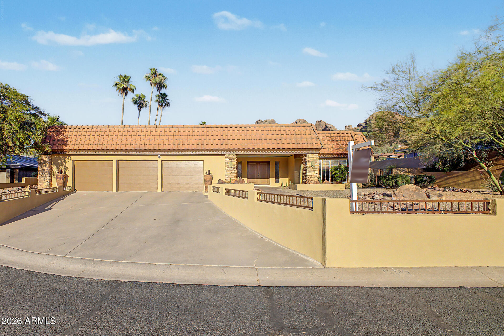 5843 N 46TH Street
