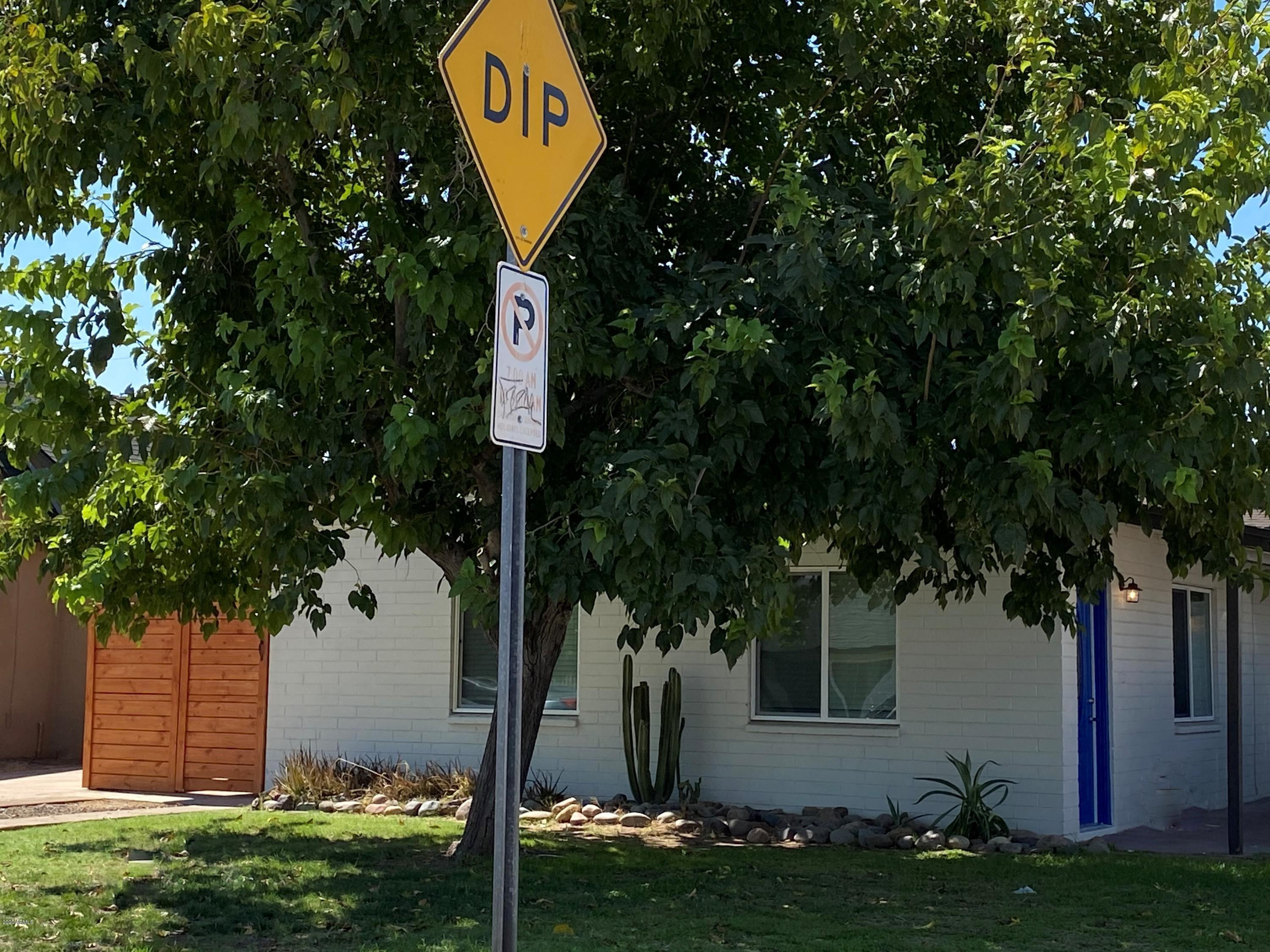 807 E Amelia Avenue