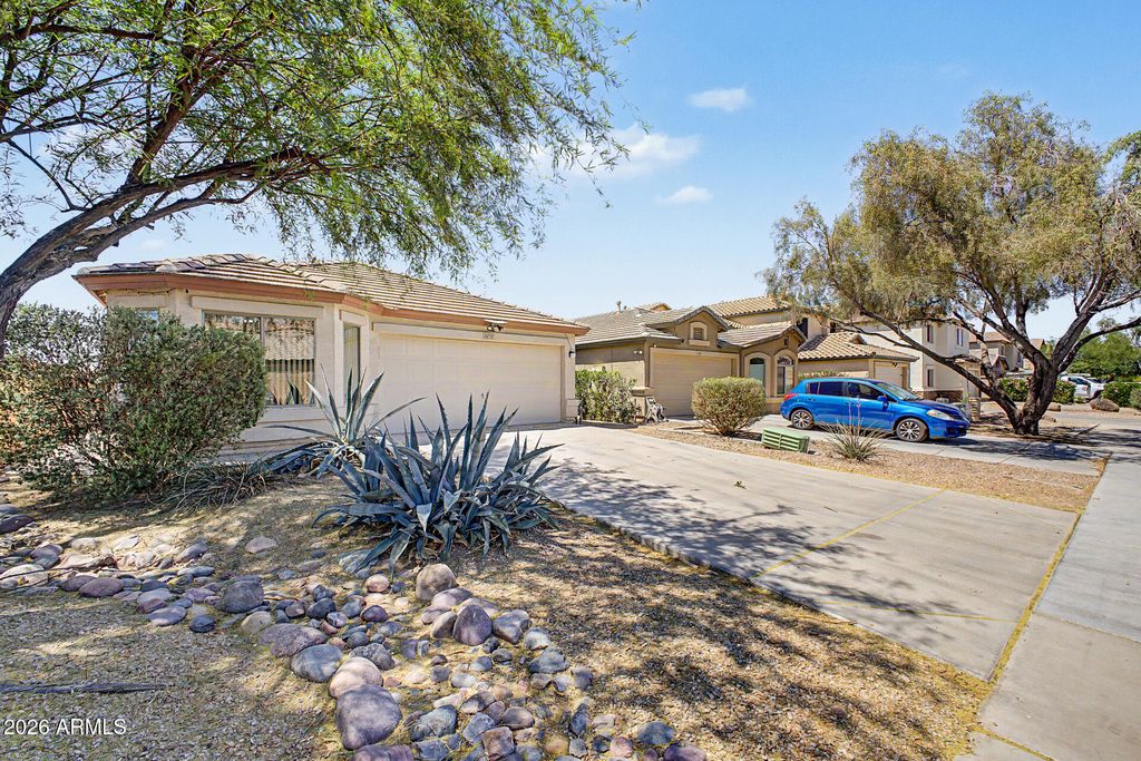 Photo of 28272 N Gold Lane, San Tan Valley, AZ 85143 (MLS # 7014927)