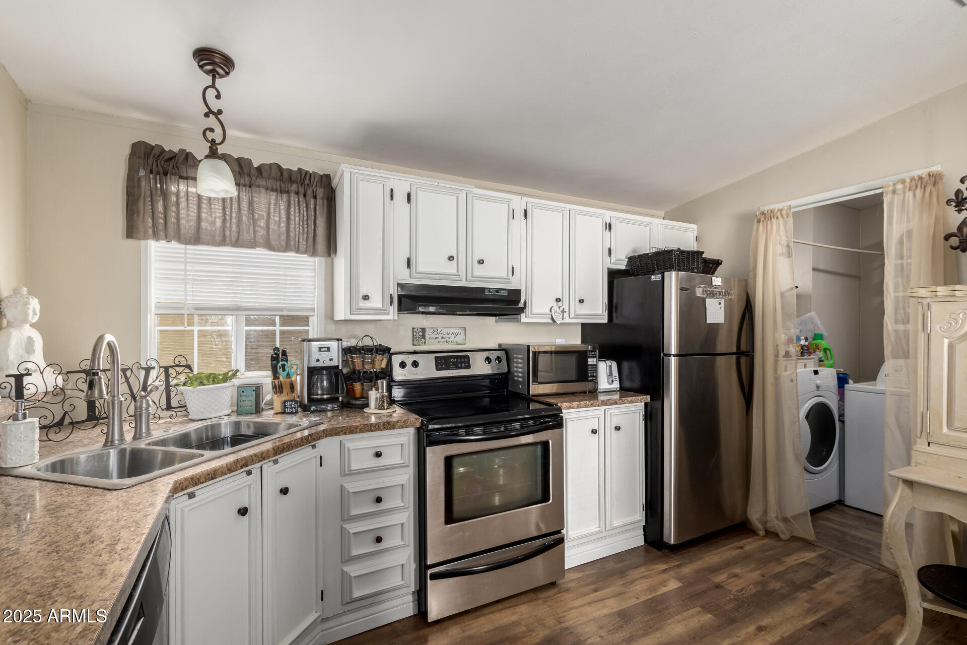 625 W McKellips Road 54