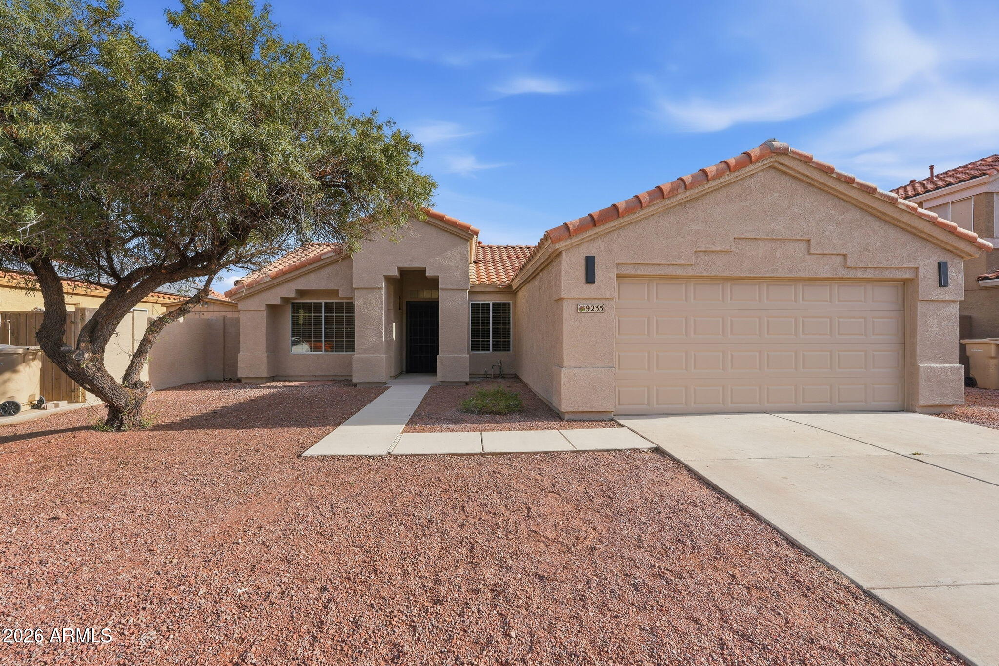 9235 W JOHN CABOT Road