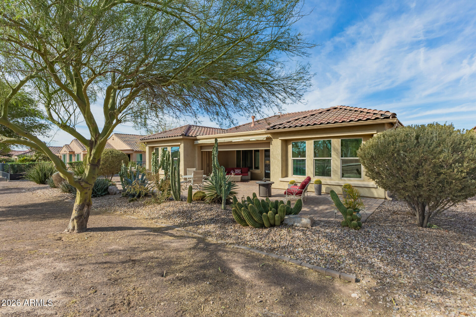 4389 N PETERSBURG Drive