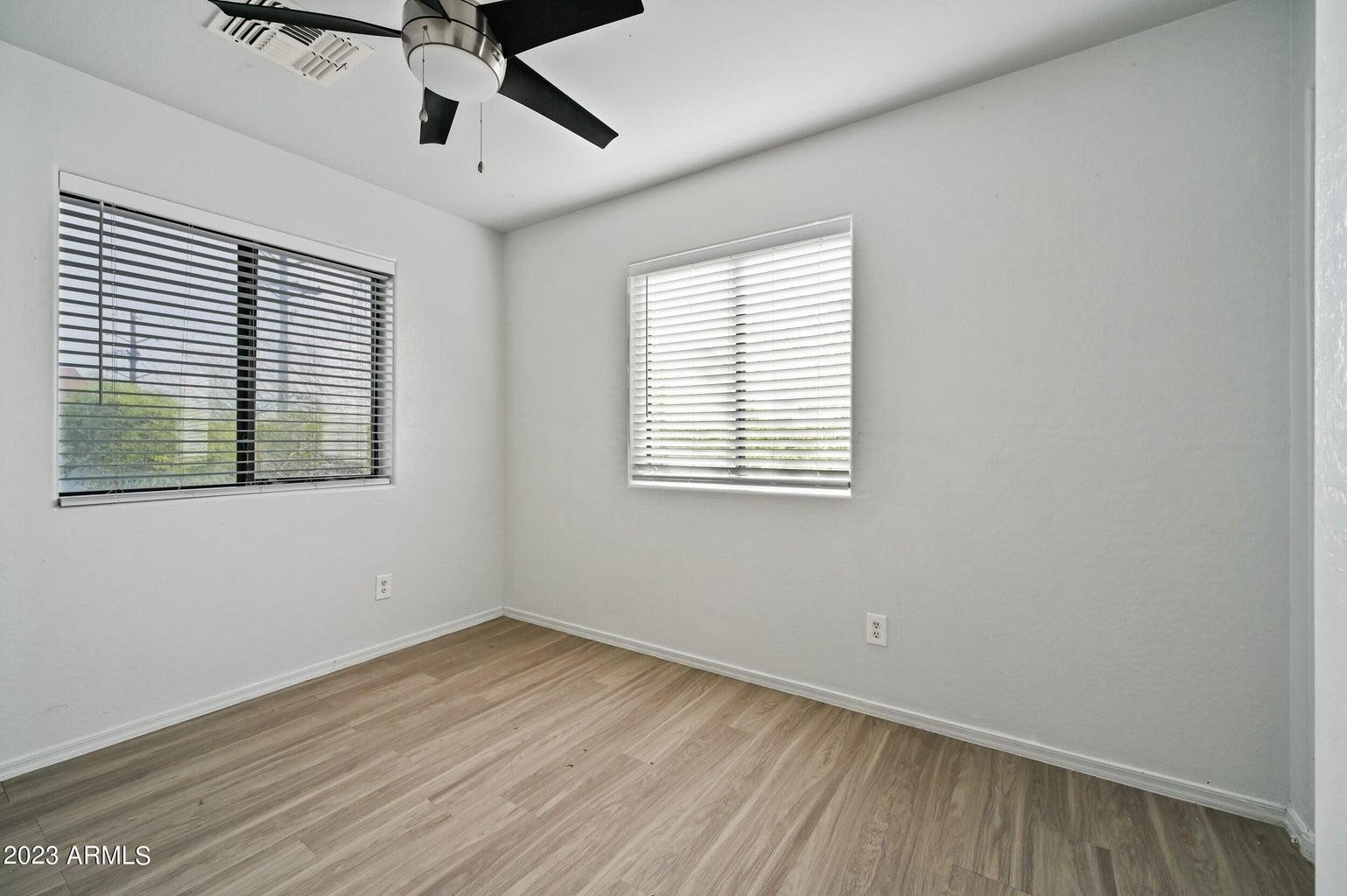 5010 N 22nd Avenue Apt 107