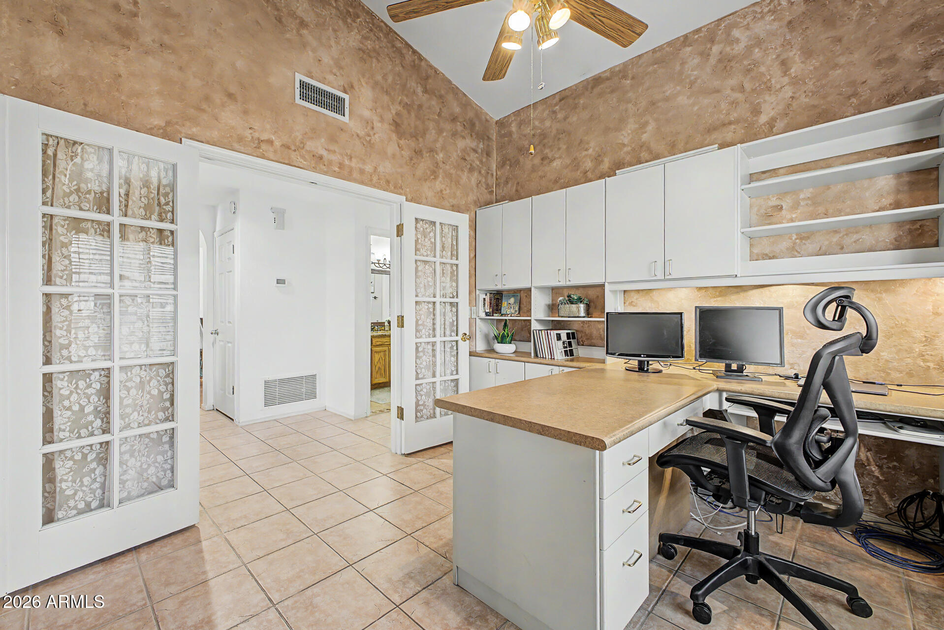 ESTATE LA COLINA UNIT 2 AMD - Residential