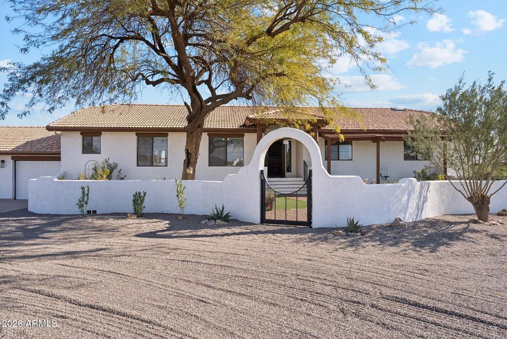 Photo of 12135 N Faldale Road, Casa Grande, AZ 85122 (MLS # 6974943)