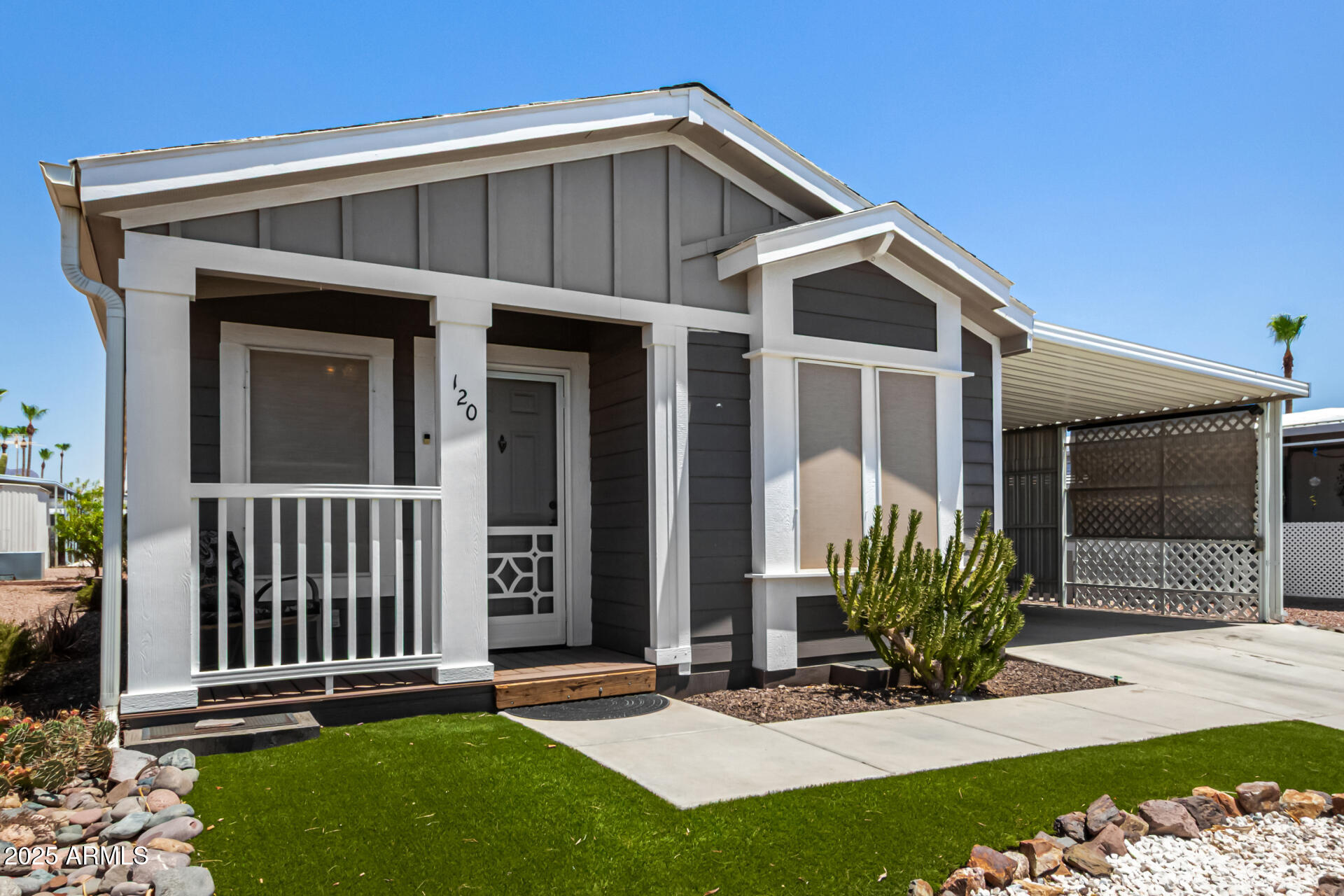 2605 S TOMAHAWK Road 120