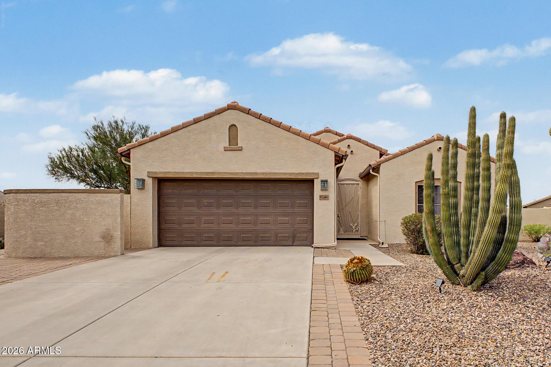 5246 N WILLCOX Drive