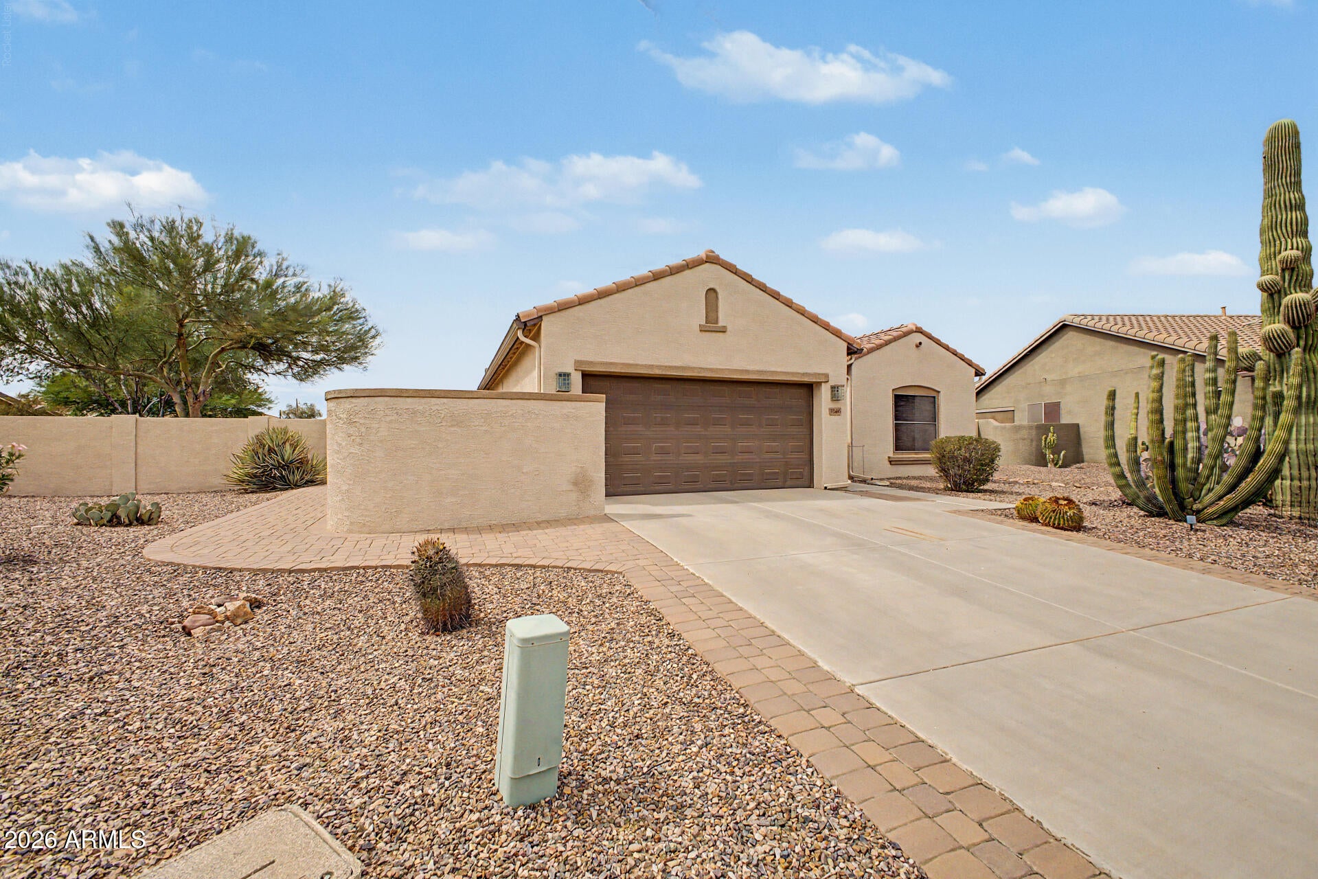5246 N WILLCOX Drive