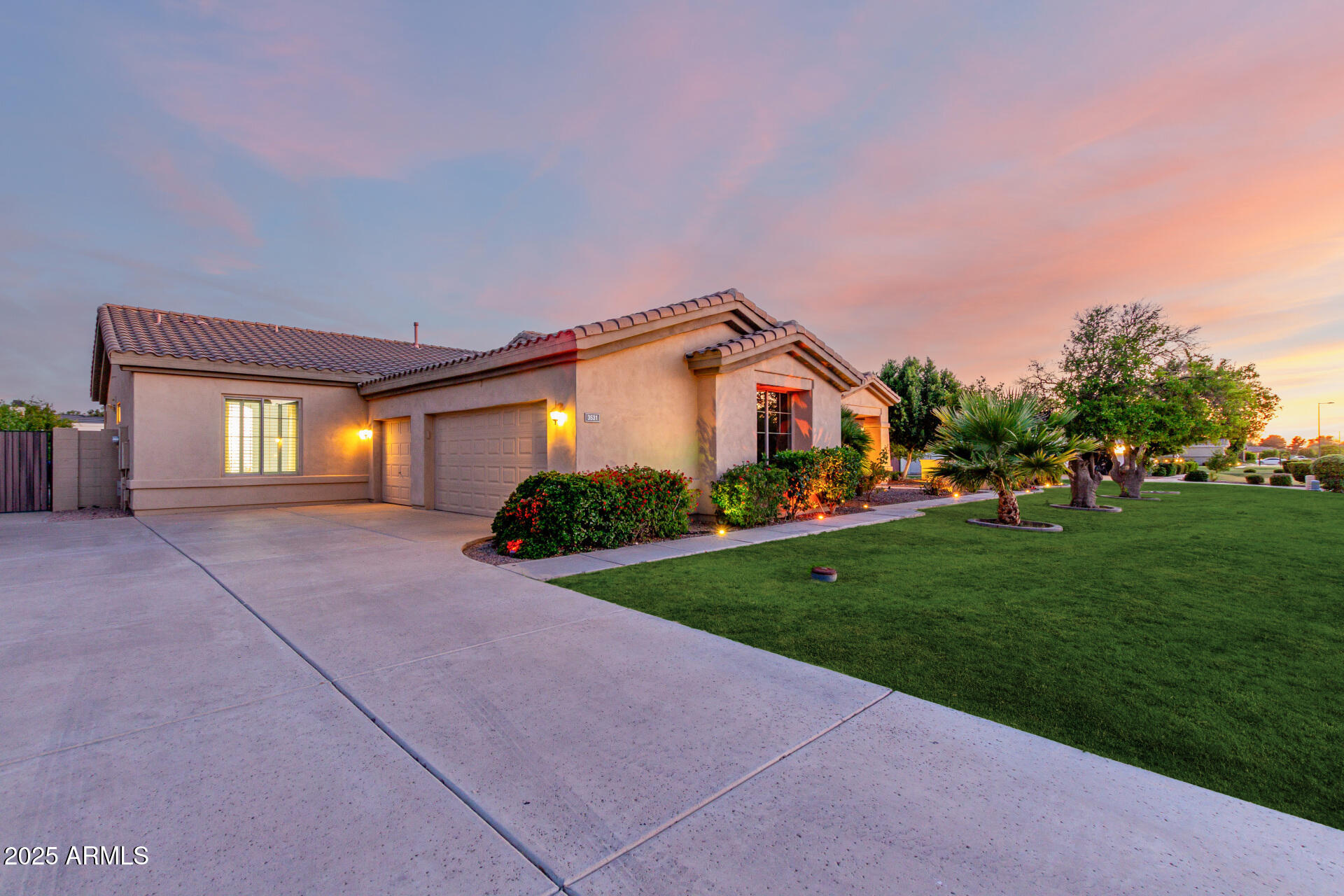 3531 E NORWOOD Circle