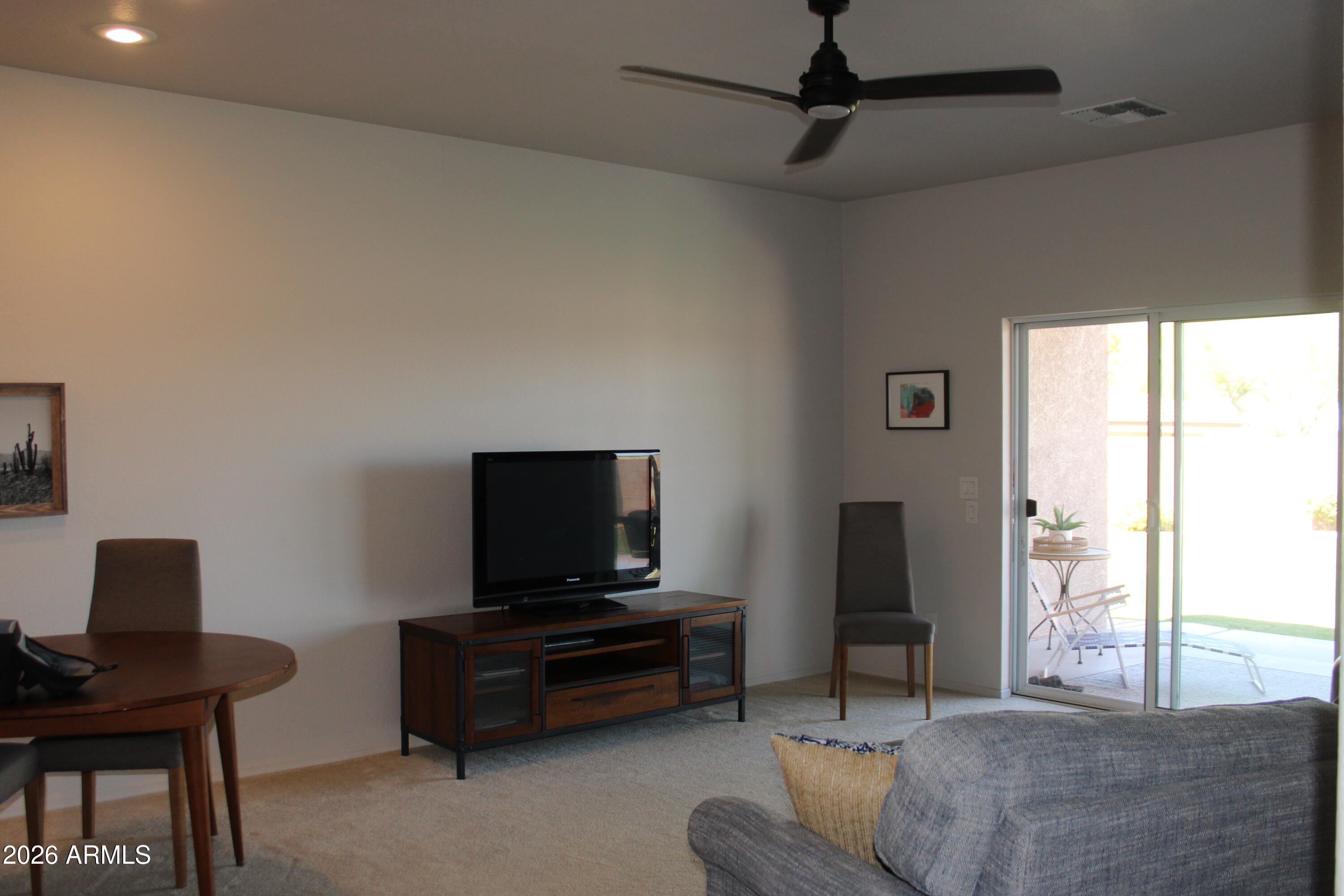 2101 S YELLOW WOOD -- 10