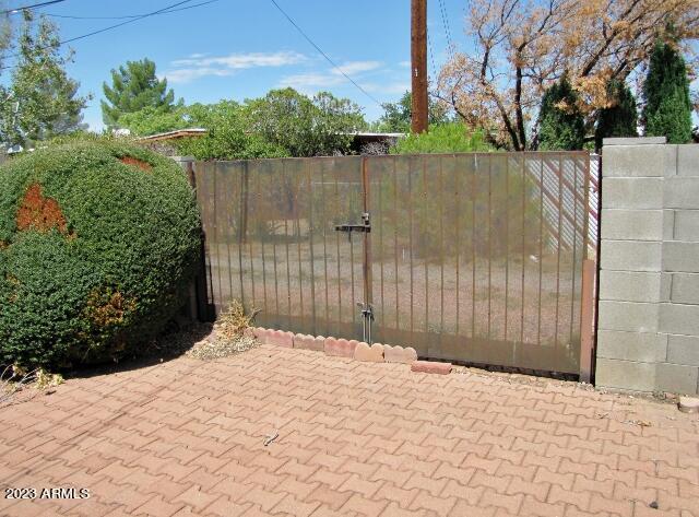 VILLAGE MEADOWS 2 - Residential Lease
