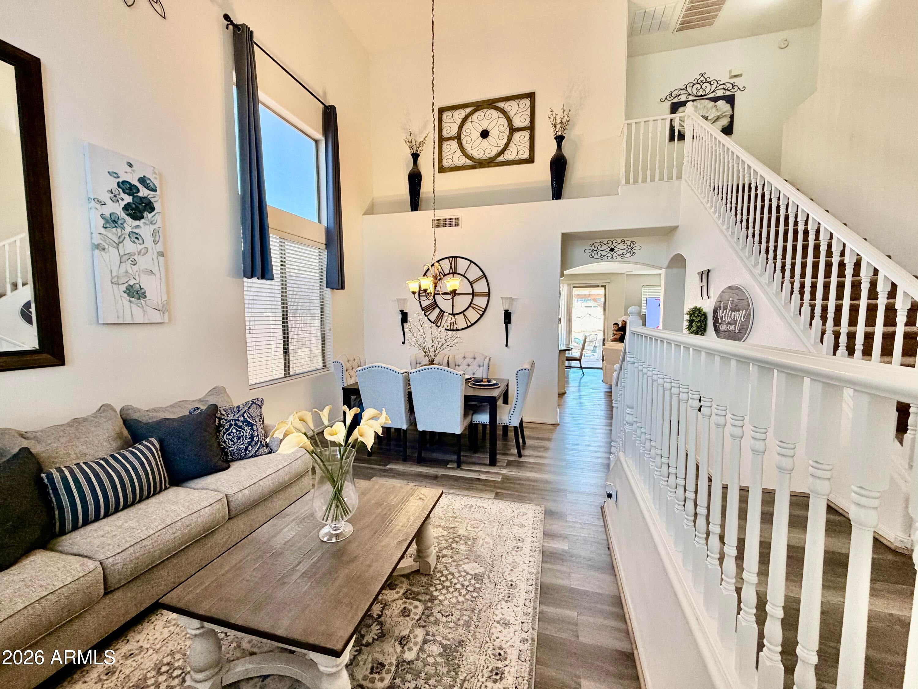 204 W ATLANTIC Drive