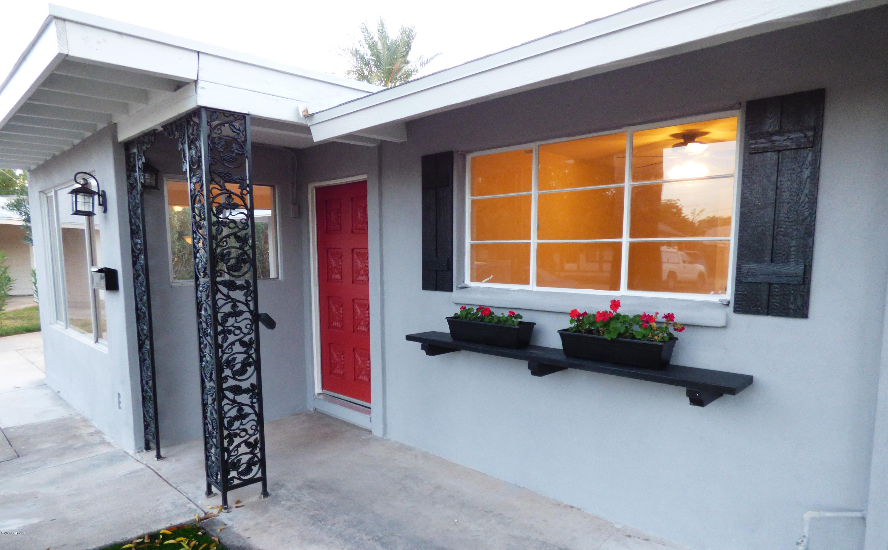 Photo 1 of 54 — 1119 W MEDLOCK Drive, Phoenix, AZ 85013