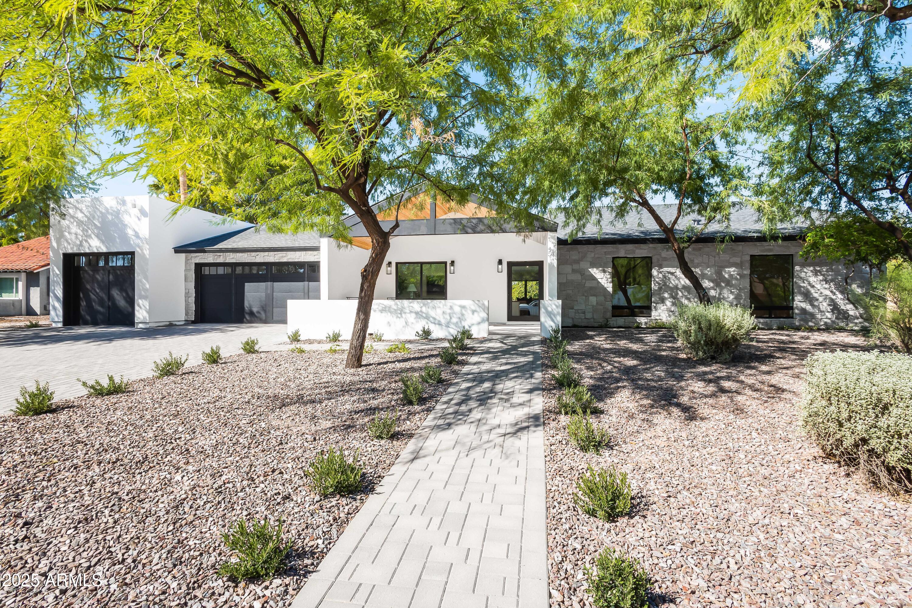 5930 E CHARTER OAK Road