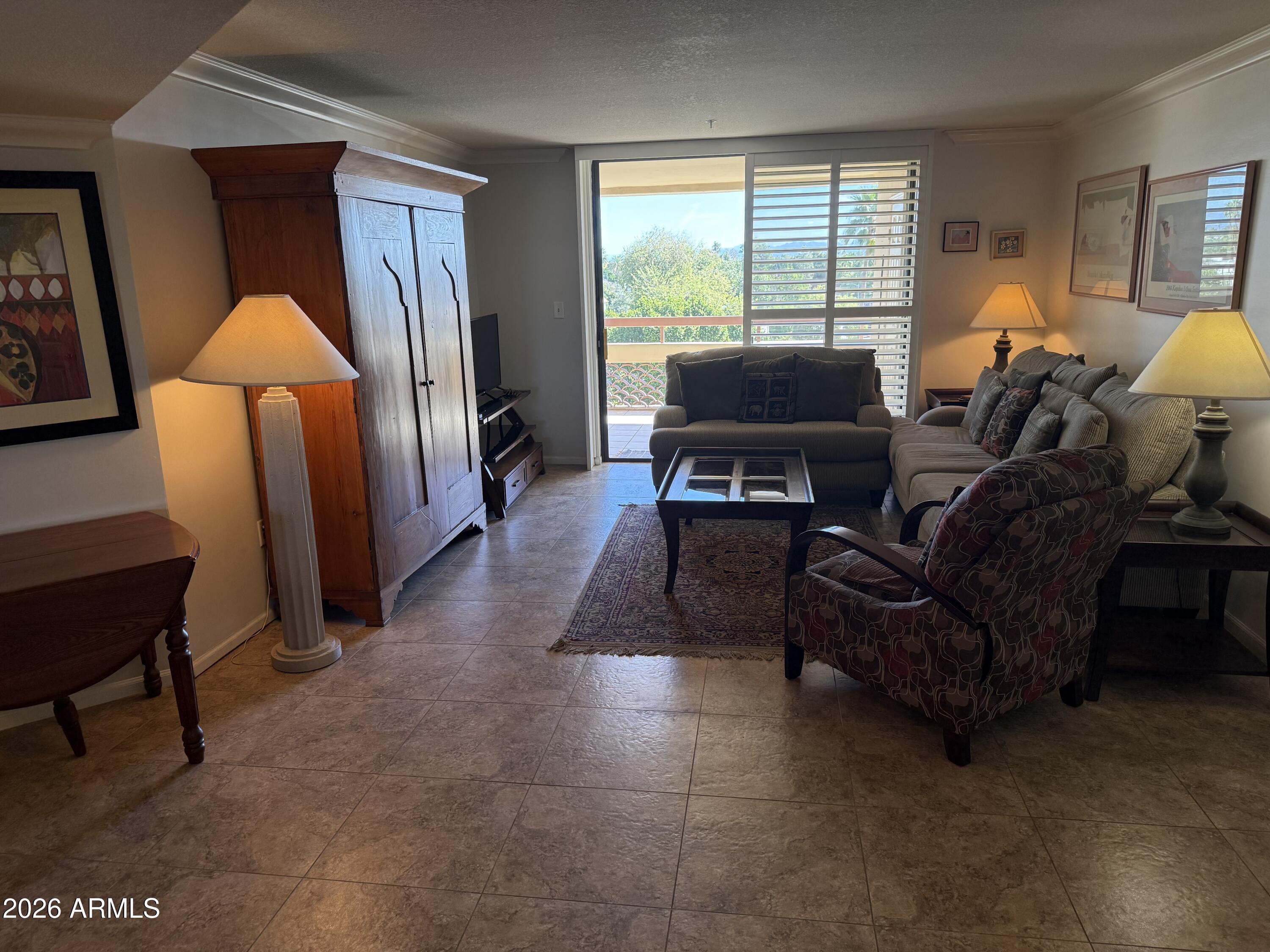 4200 N MILLER Road 422