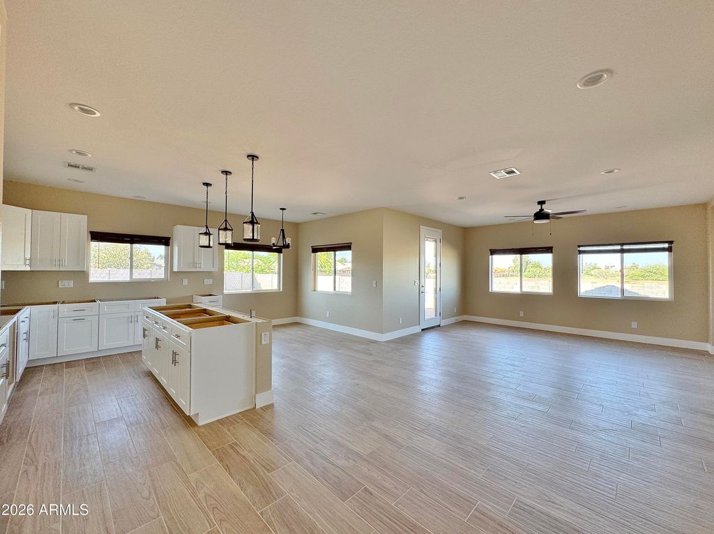 Photo of 1561 N Himosa Drive, Casa Grande, AZ 85122 (MLS # 7027020)