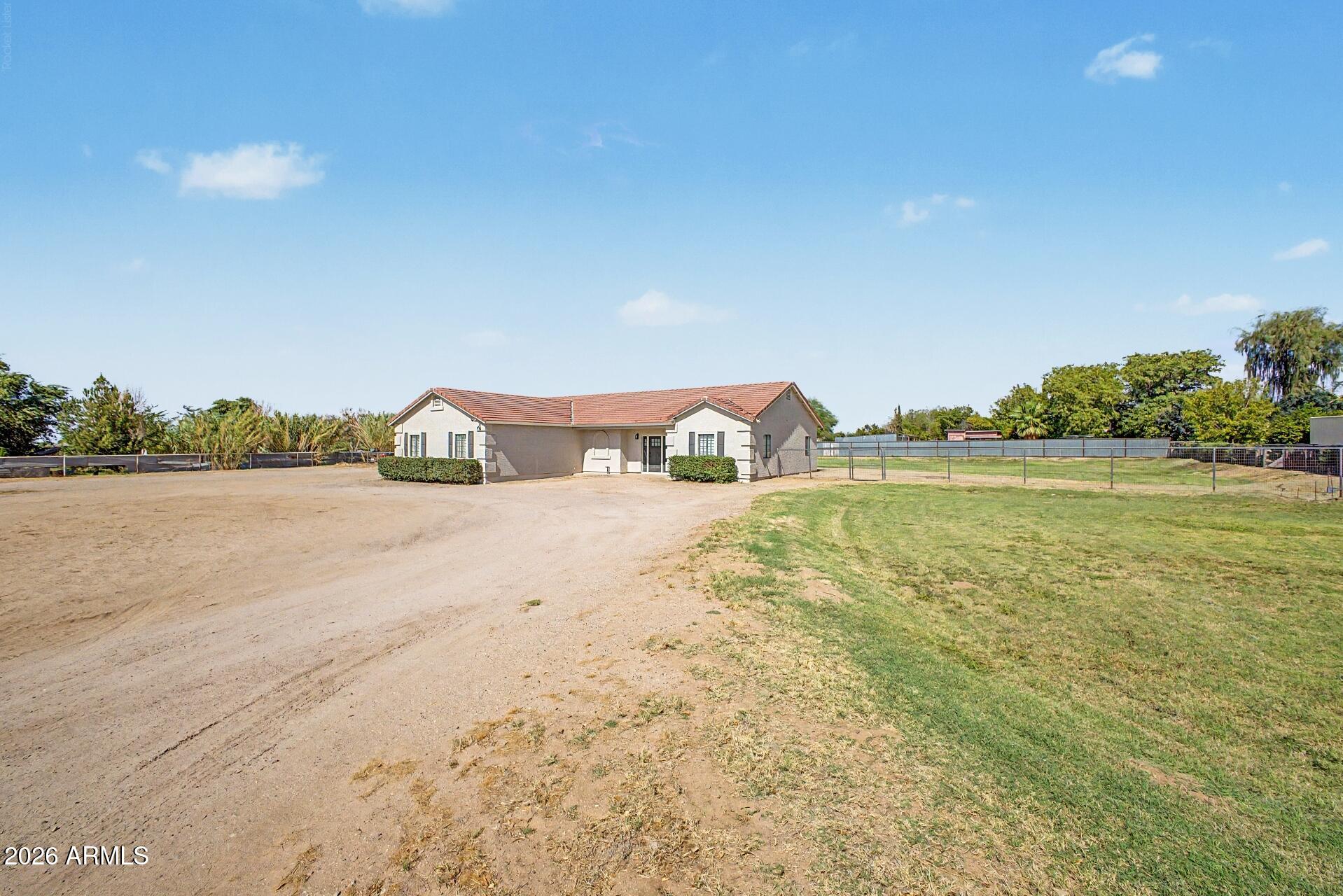 26617 S LEMON Avenue