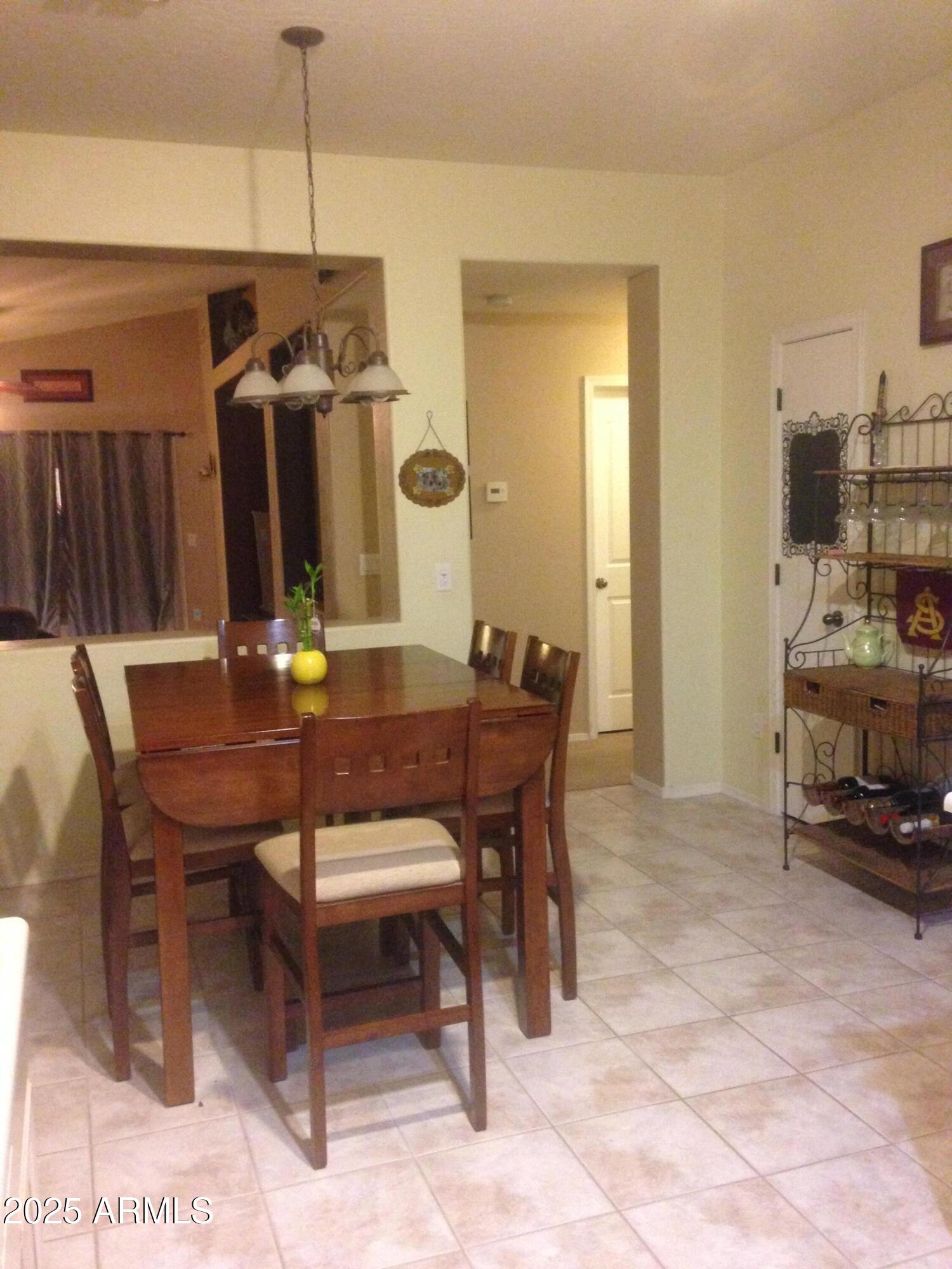 861 S HONEYSUCKLE Lane